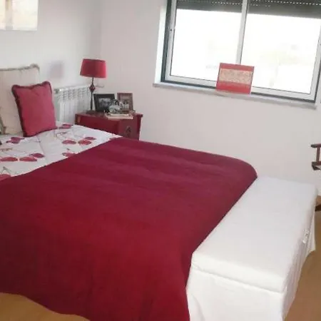 Peniche Swimming Pool Holiday home *