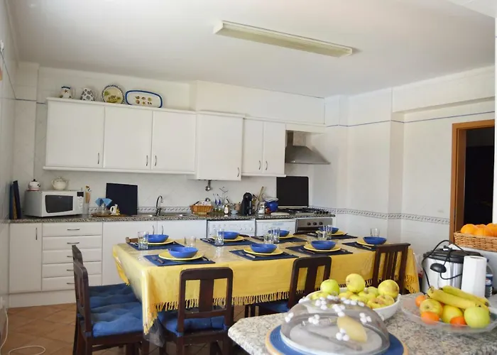 Peniche Swimming Pool * Peniche de Cima