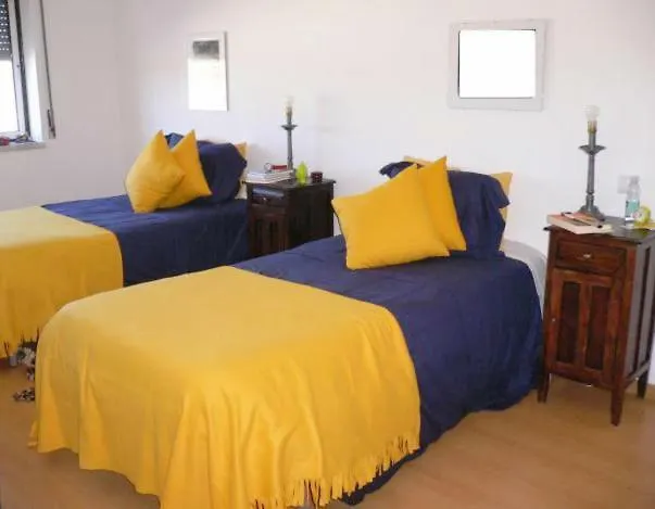 Peniche Swimming Pool Dom wakacyjny *